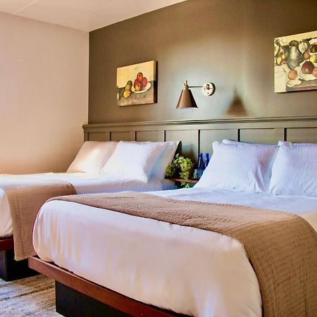 Meeting House Boutique Hotel Фолс-Черч Екстер'єр фото