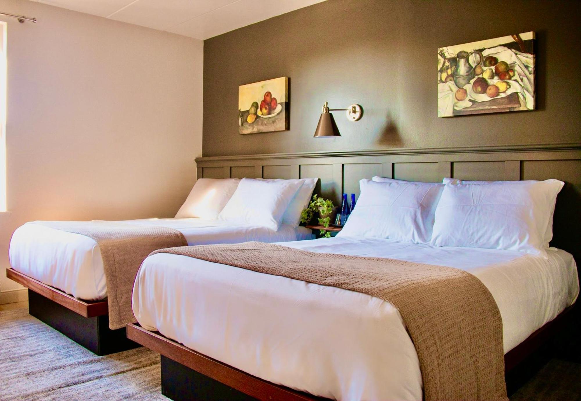 Meeting House Boutique Hotel Фолс-Черч Екстер'єр фото